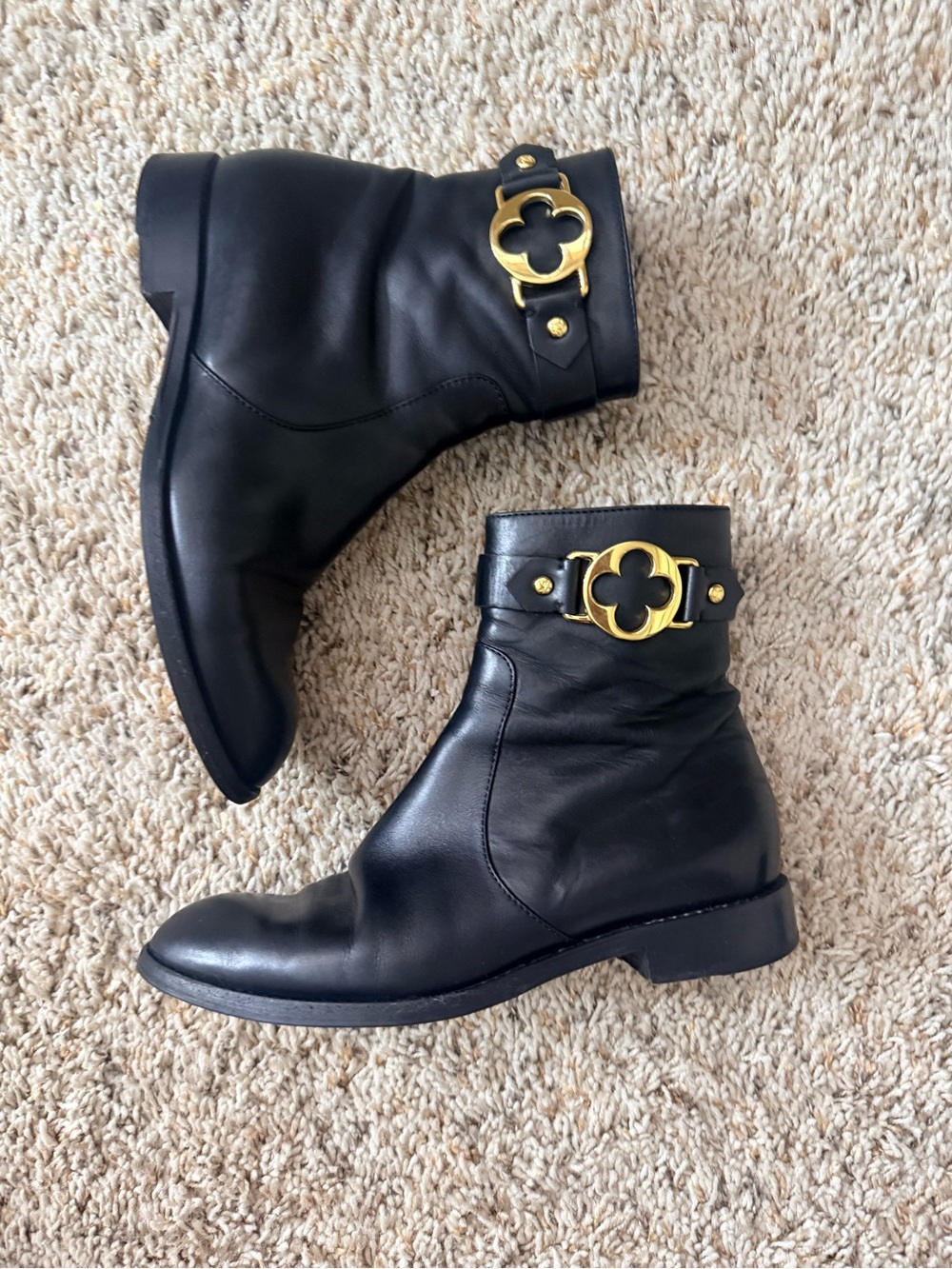 Louis Vuitton Black and Brown Leather Heel with LV Stamp